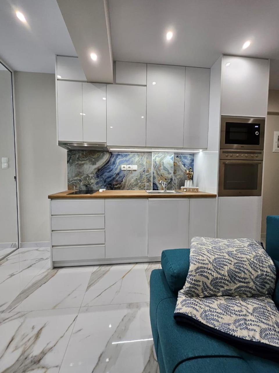 לוטראקי Agora Luxury Apartment 7 מראה חיצוני תמונה